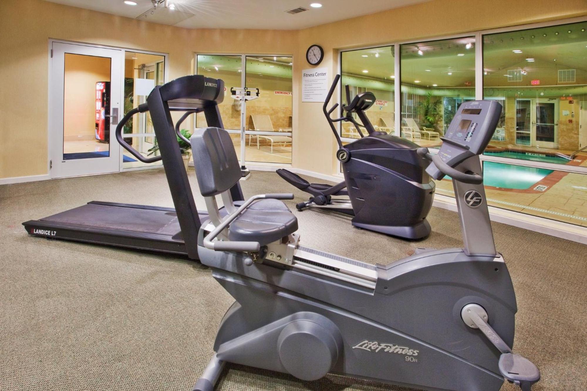Holiday Inn Express Savannah Airport By Ihg Экстерьер фото